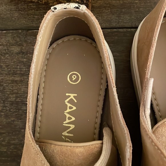 Suede tennis shoes - Picture 4 of 7